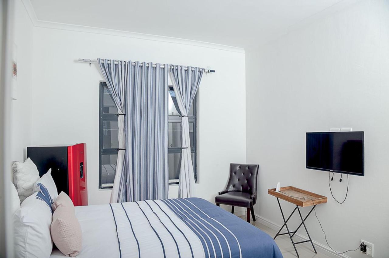 Bed & Breakfast Sunbird House Cape Town